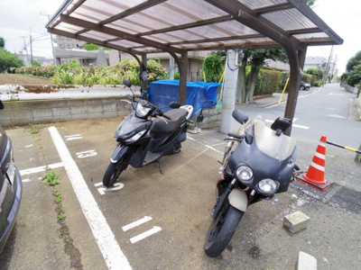 【その他共用部分】 | 寿マンション | 参考写真　バイク置場