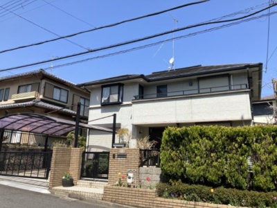 【外観】 | 大津市仰木の里東5丁目11-15　中古戸建 | 外観は落ち着いています