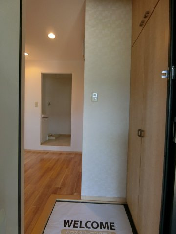 ユーステージ　C棟の玄関|イメージ203号室の写真