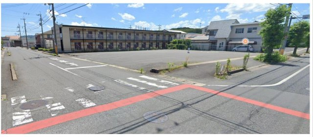 高野山西 売土地　２８４坪の前面道路含む現地写真