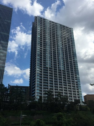 パークコート千代田富士見ザタワーの外観