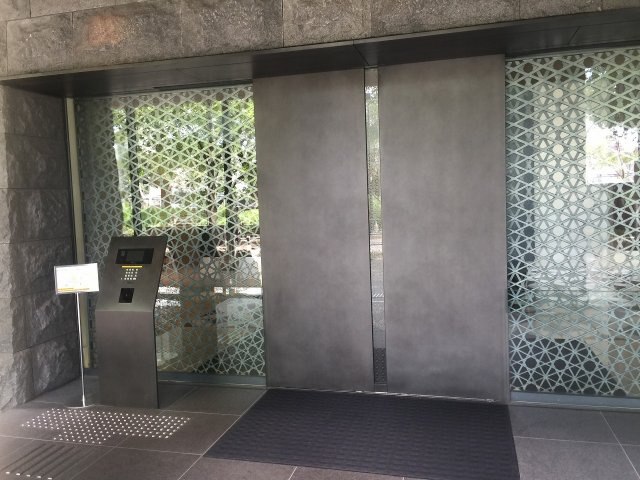 パークコート千代田富士見ザタワーのエントランス