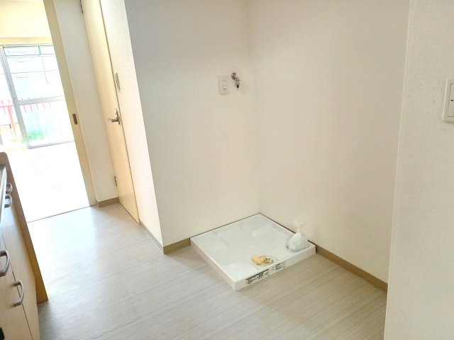 ヴィラアモンの設備|室内洗濯機置き場