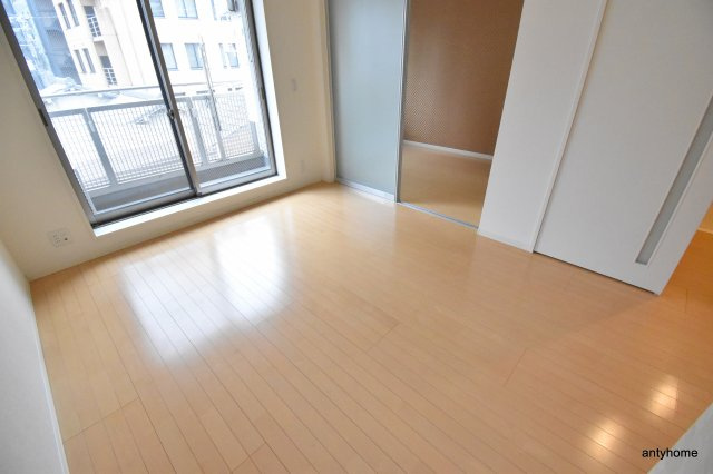 アネロ　グランツ　仲介手数料無料の寝室