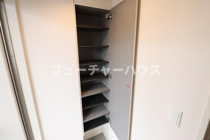 グランシャリオの玄関