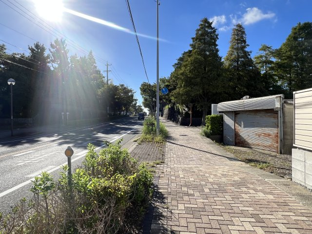碧南市霞浦町新築戸建　2号棟の前面道路含む現地写真|碧南市霞浦町新築戸建2号棟前面道路写真です。南側公道約18ｍ