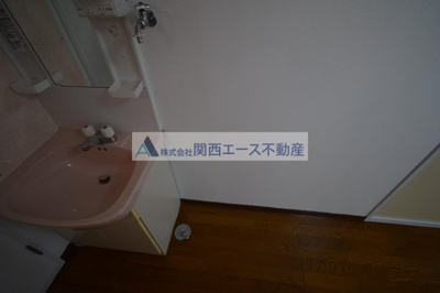  | ロイヤル野崎