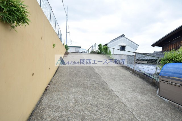 【エントランス】 | ロイヤル野崎