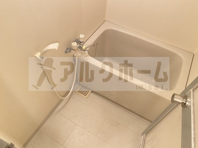 ヴェルジュール21の浴室