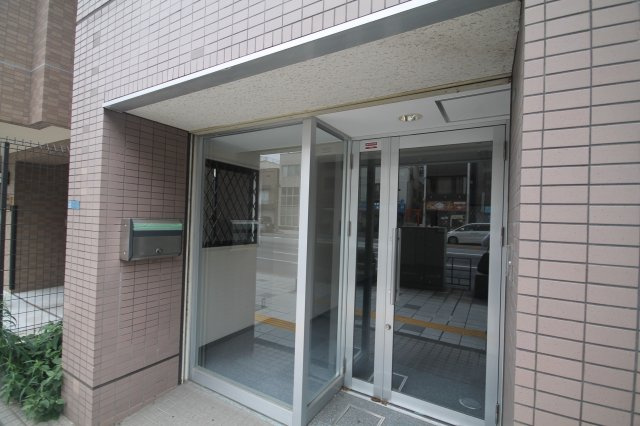 【エントランス】