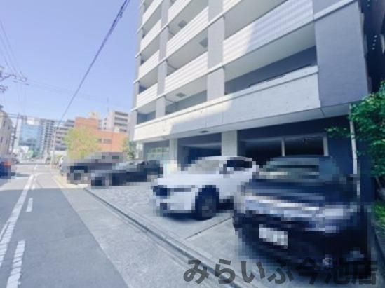 【駐車場】 | ブリス | 屋外駐車場