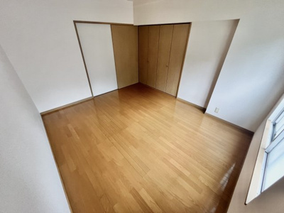 【洋室】 | ライトコート