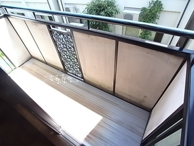 【バルコニー】 | エスト・ステーブル