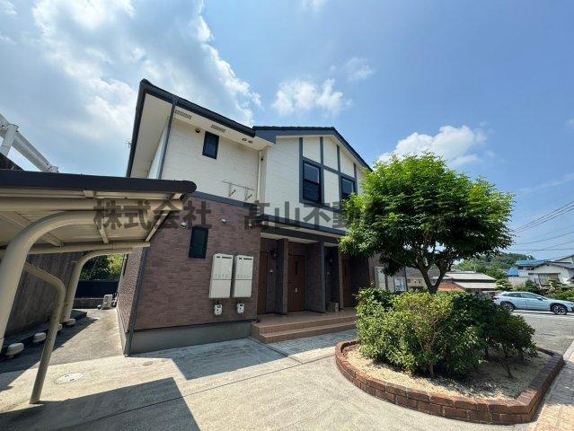 カルム・ヴィラⅡの外観