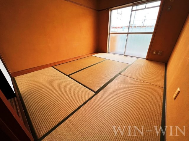 ナカスギマンションの和室