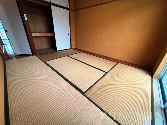 ナカスギマンションの和室