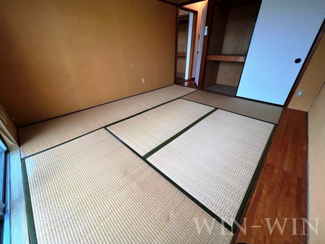 ナカスギマンションの和室