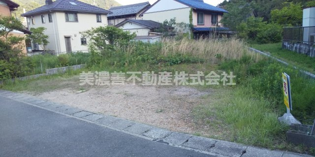 ４４７０７　岐阜市岩崎土地