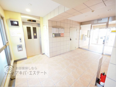 【ロビー】 | カラコレス篠崎