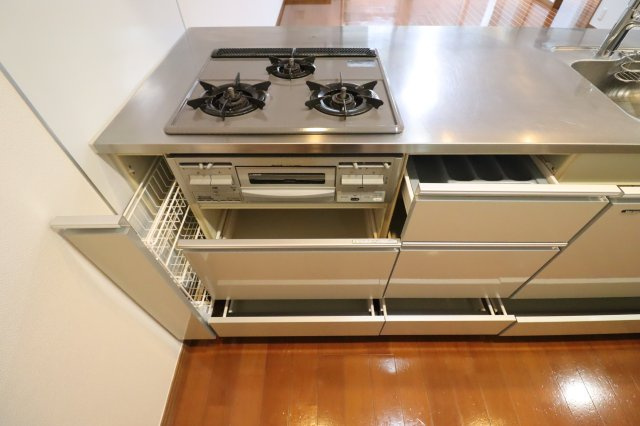 フィールド川和のキッチン