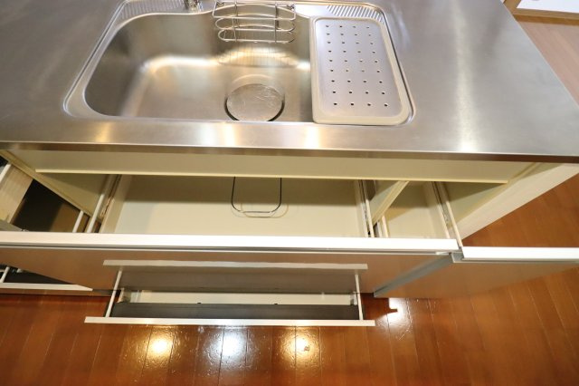 フィールド川和のキッチン