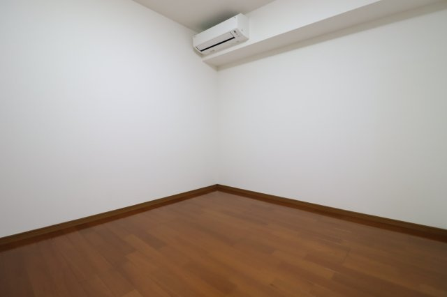 フィールド川和の洋室