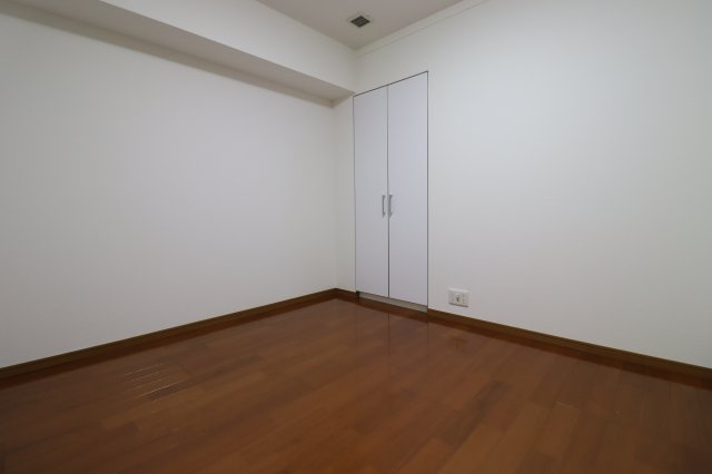 フィールド川和の洋室