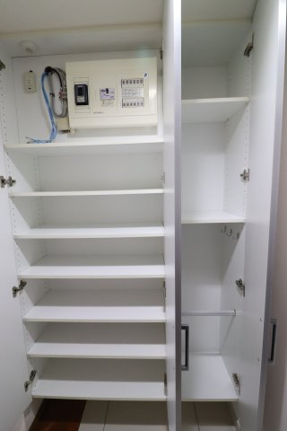 フィールド川和の収納