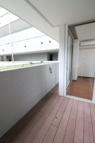 フィールド川和のバルコニー