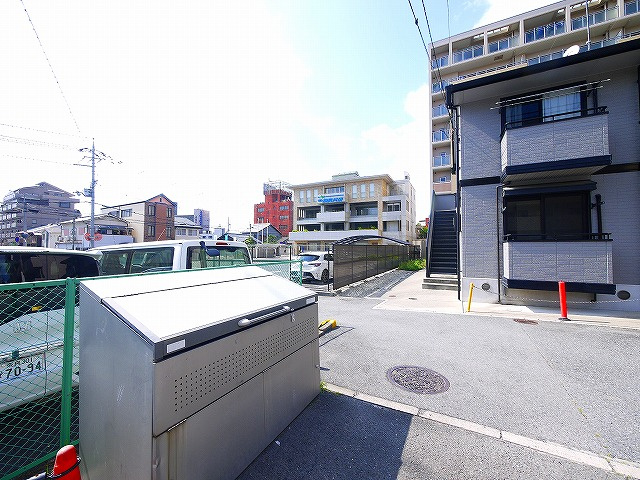 サンシャインハイツのその他|ゴミ箱です