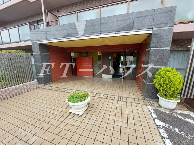 グランシャリオの洗面所