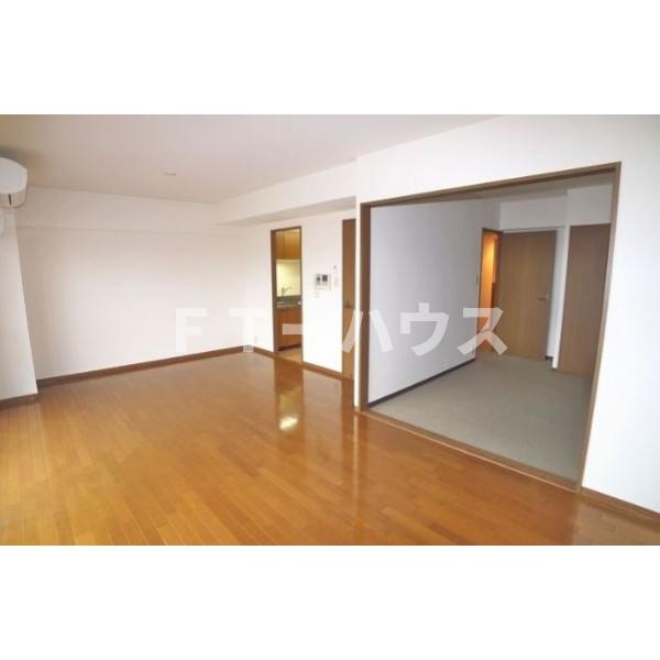 グランシャリオの外観