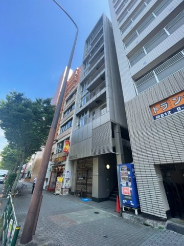 ガーデンタワー37の外観