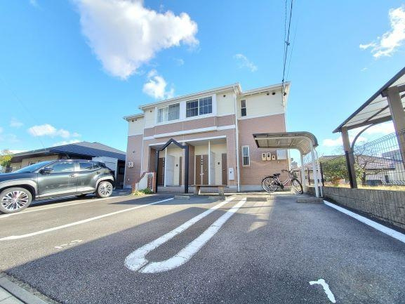 メイプル一色　　　刈谷市の賃貸ならクラスホーム刈谷店の駐車場