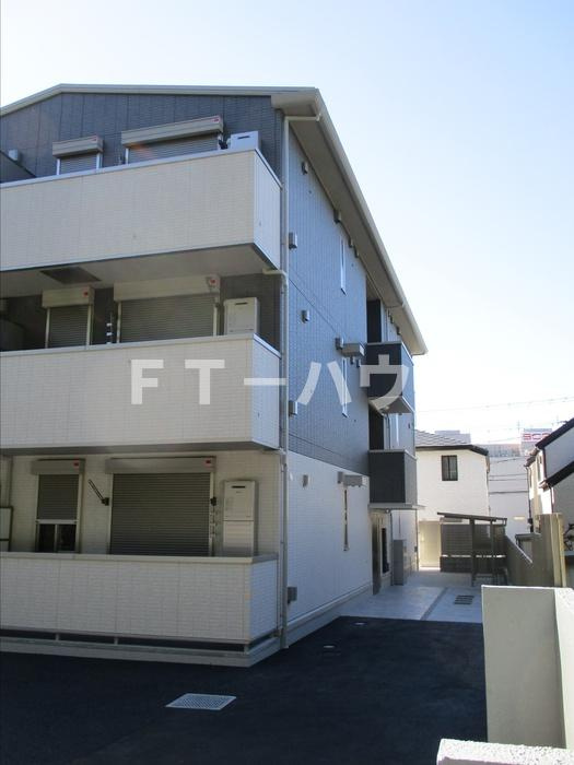 千葉市花見川区検見川町３丁目のアパートの外観
