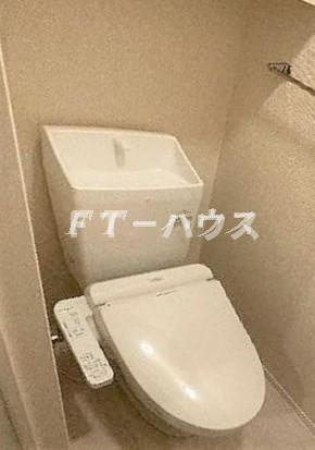 千葉市花見川区検見川町３丁目のアパートのトイレ