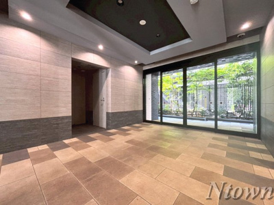 【ロビー】 | プレサンス上前津エレスタ | 落ち着いたロビーです