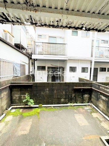 中屋住宅のバルコニー