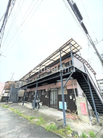 中屋住宅の外観