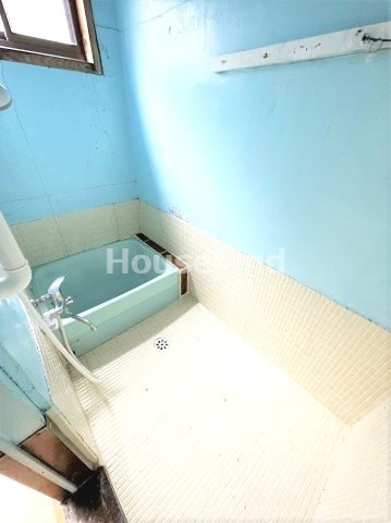 中屋住宅の浴室