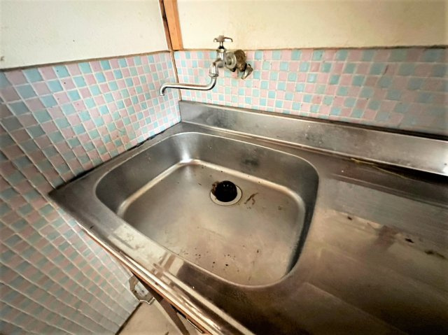 中屋住宅の洗面所