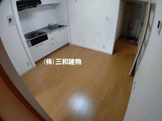 シャトーサンハイムの居間・リビング|同間取り別室3階の参考写真になります