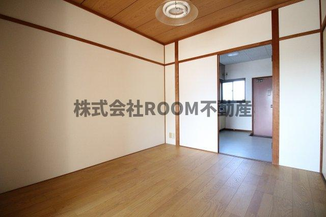 大王ハイツの居間・リビング