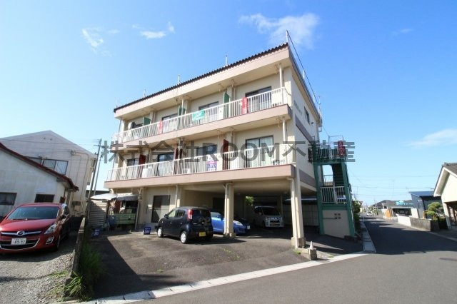 大王ハイツの外観