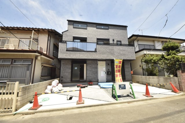 練馬区大泉学園町5丁目 新築戸建の外観