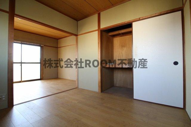 大王ハイツの居間・リビング