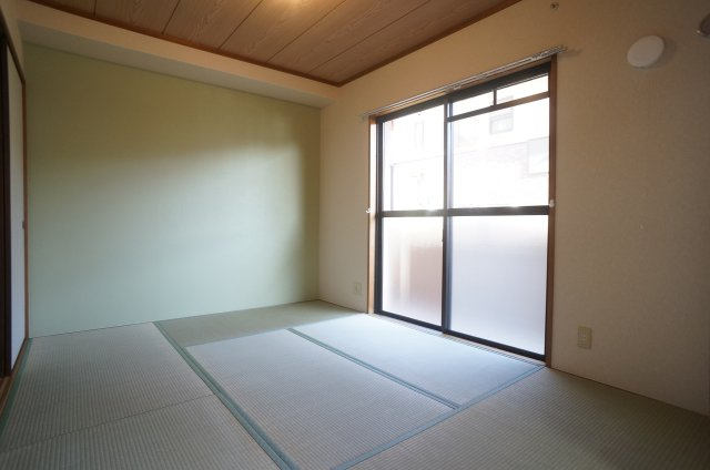 カサソレアード（中野東）の和室