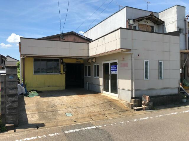 倉庫　西旭ケ丘の外観