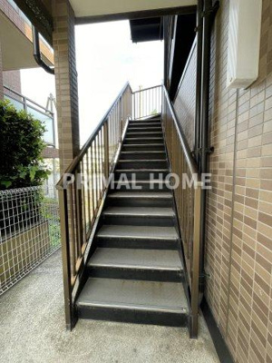 【ロビー】 | Route 16 Seiwa | 清潔なロビーです