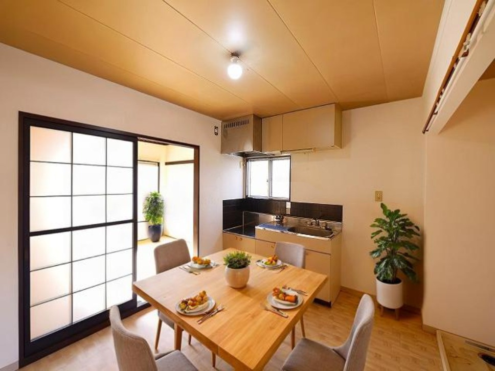 ボヌール菅原町の居間・リビング|CGで家具等を配置したもので家具等は含まれません